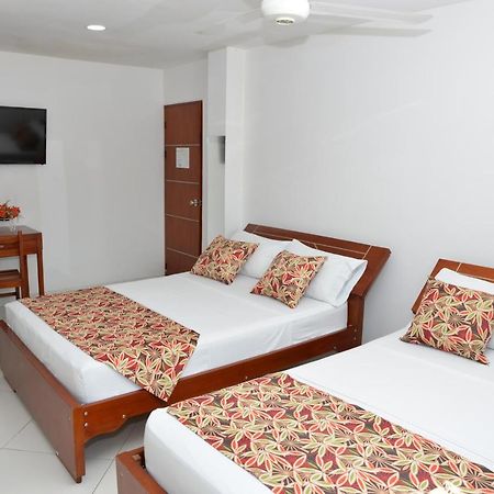 Hotel Canoa Inn Caucasia Dış mekan fotoğraf