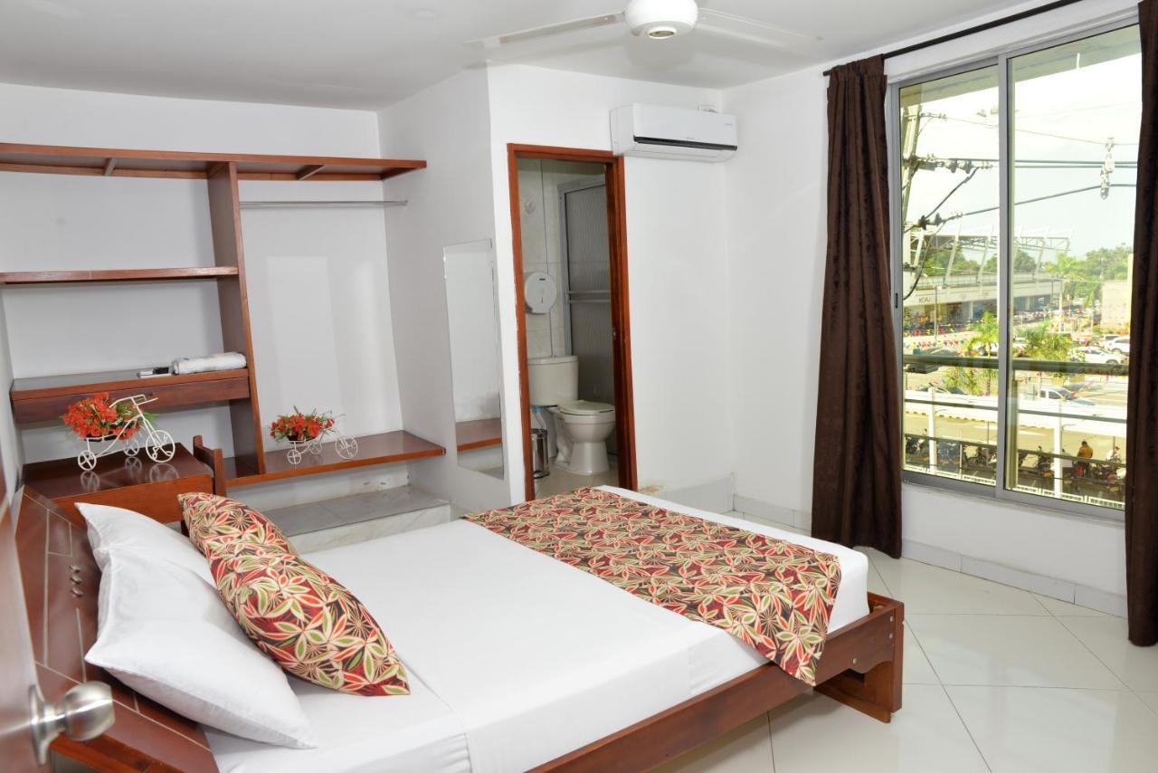 Hotel Canoa Inn Caucasia Dış mekan fotoğraf