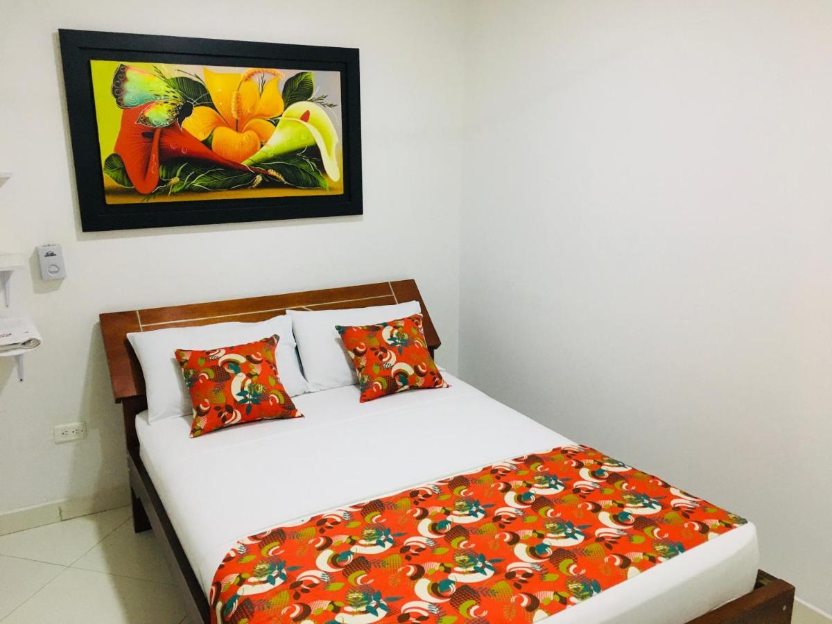 Hotel Canoa Inn Caucasia Dış mekan fotoğraf